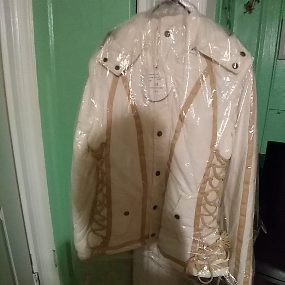Winter Jacket - Picture 4 of 4